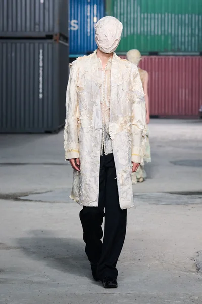 Look 51
